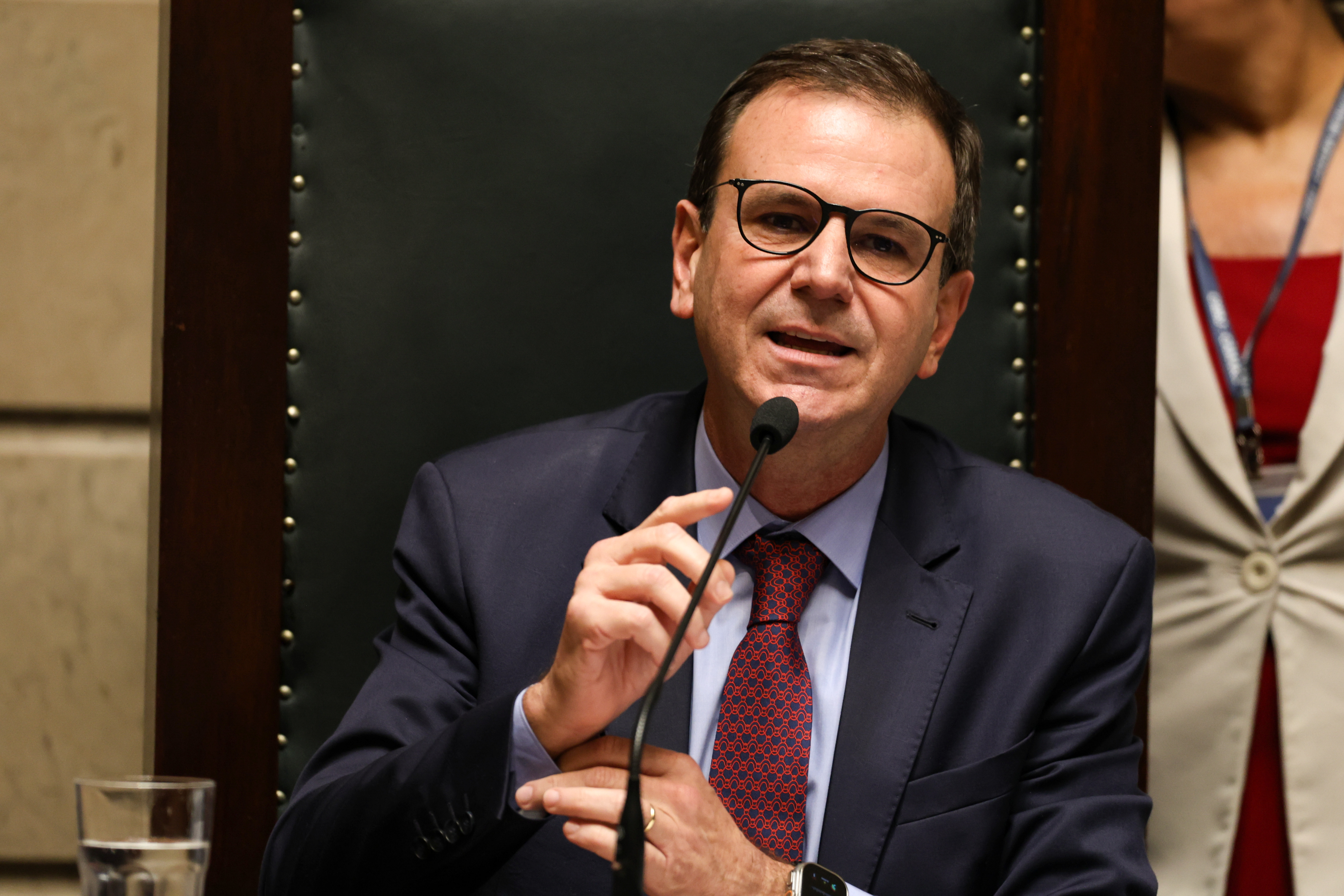 Eduardo Paes vai ao STF para ter 2º turno no RJ