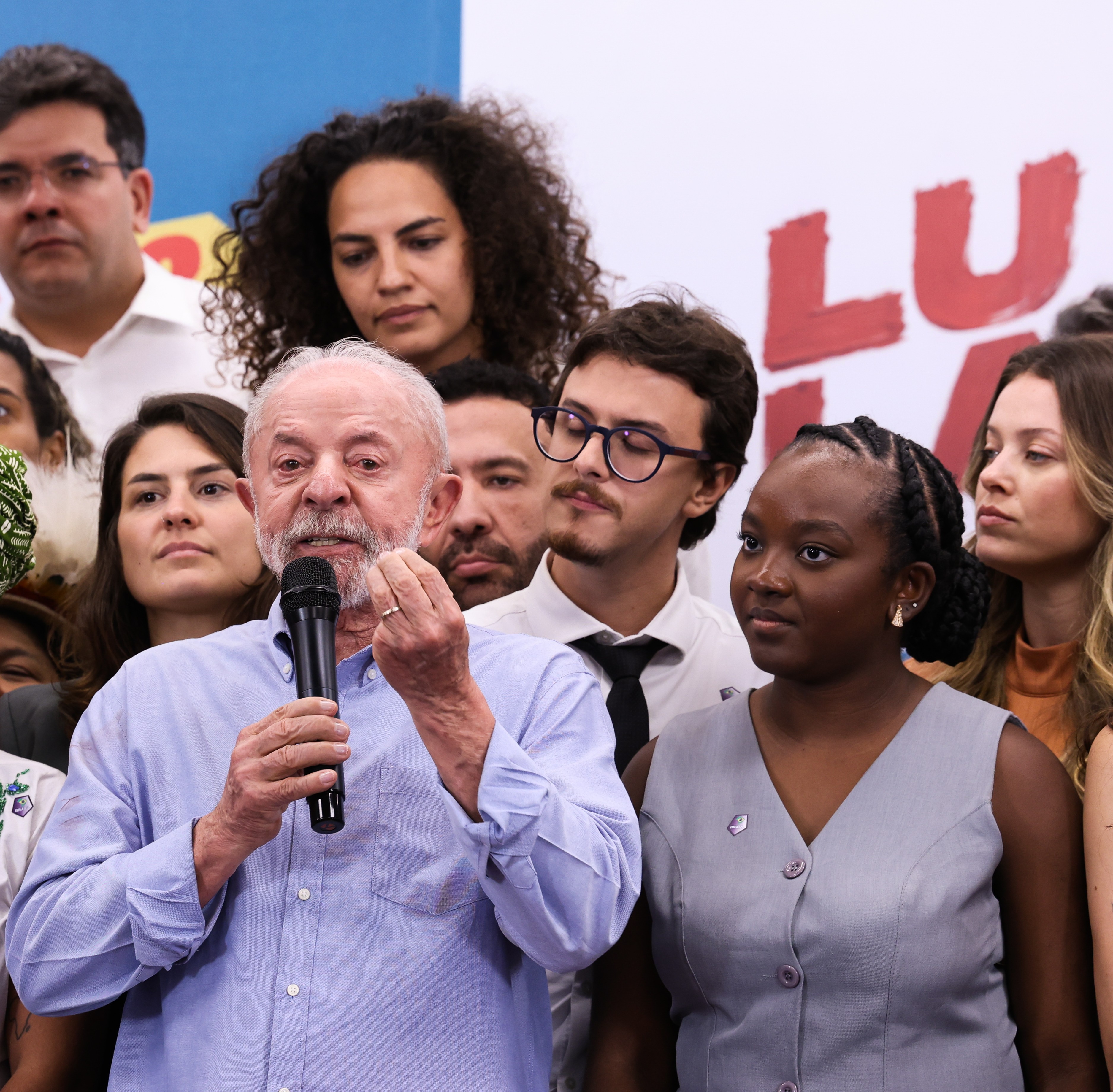 Deputada eleita Ana Elisa desativa X após prints e ameaças