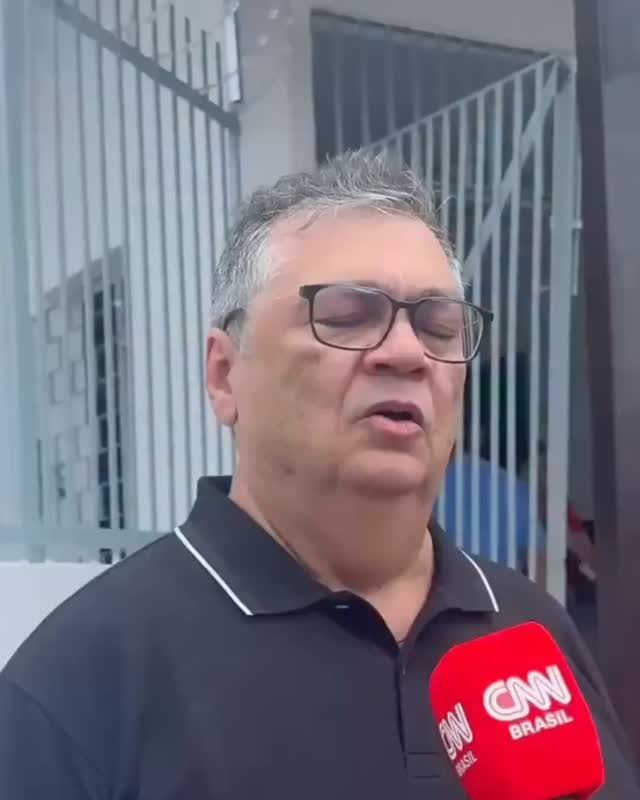 Ministro Flávio Dino defendeu o respeito à Constituição e a convivência pacífica
