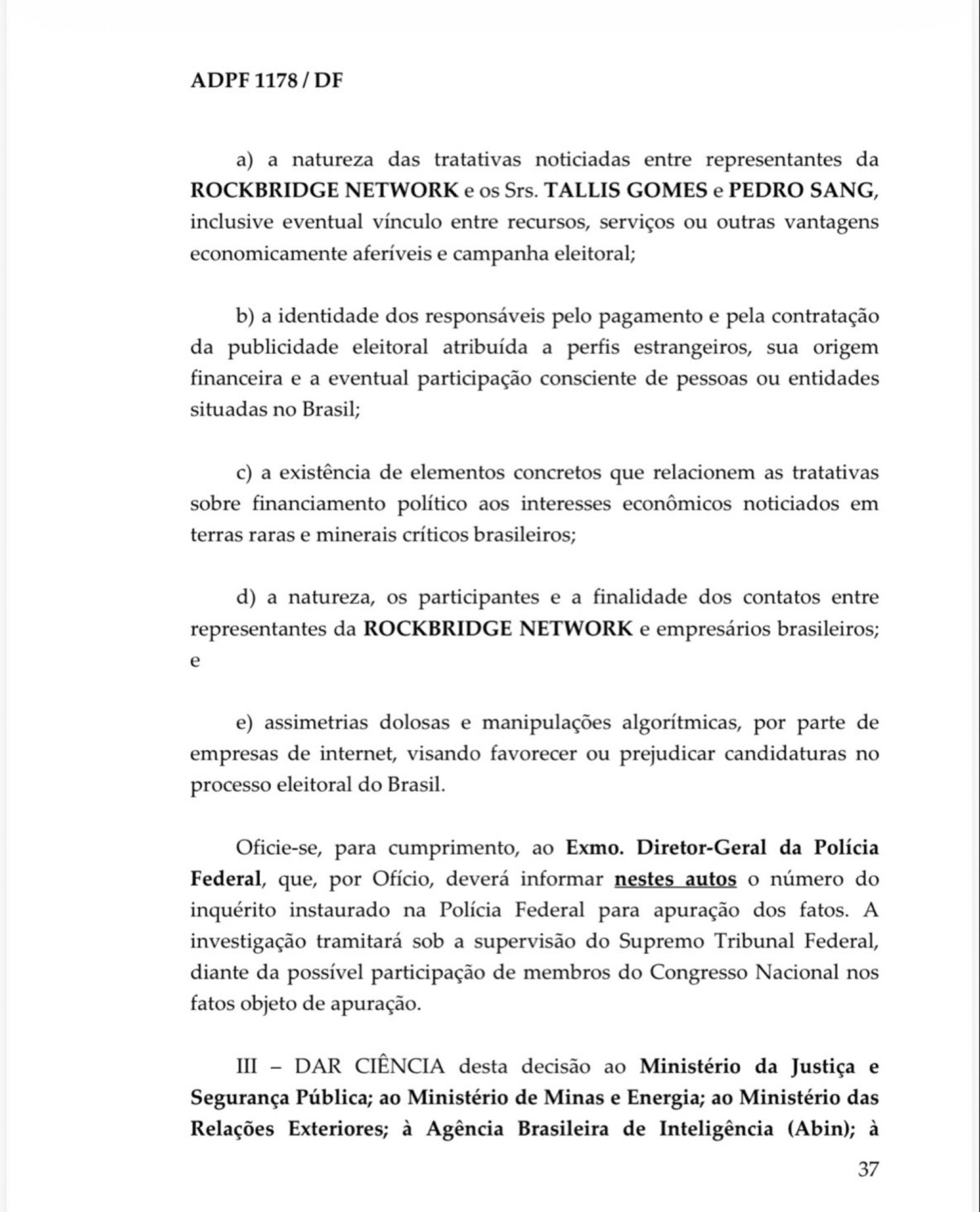 Flávio Dino determina que a PF abra um inquérito para investigar financiamento estrangeiro à campanha de Flávio Bolsonaro
