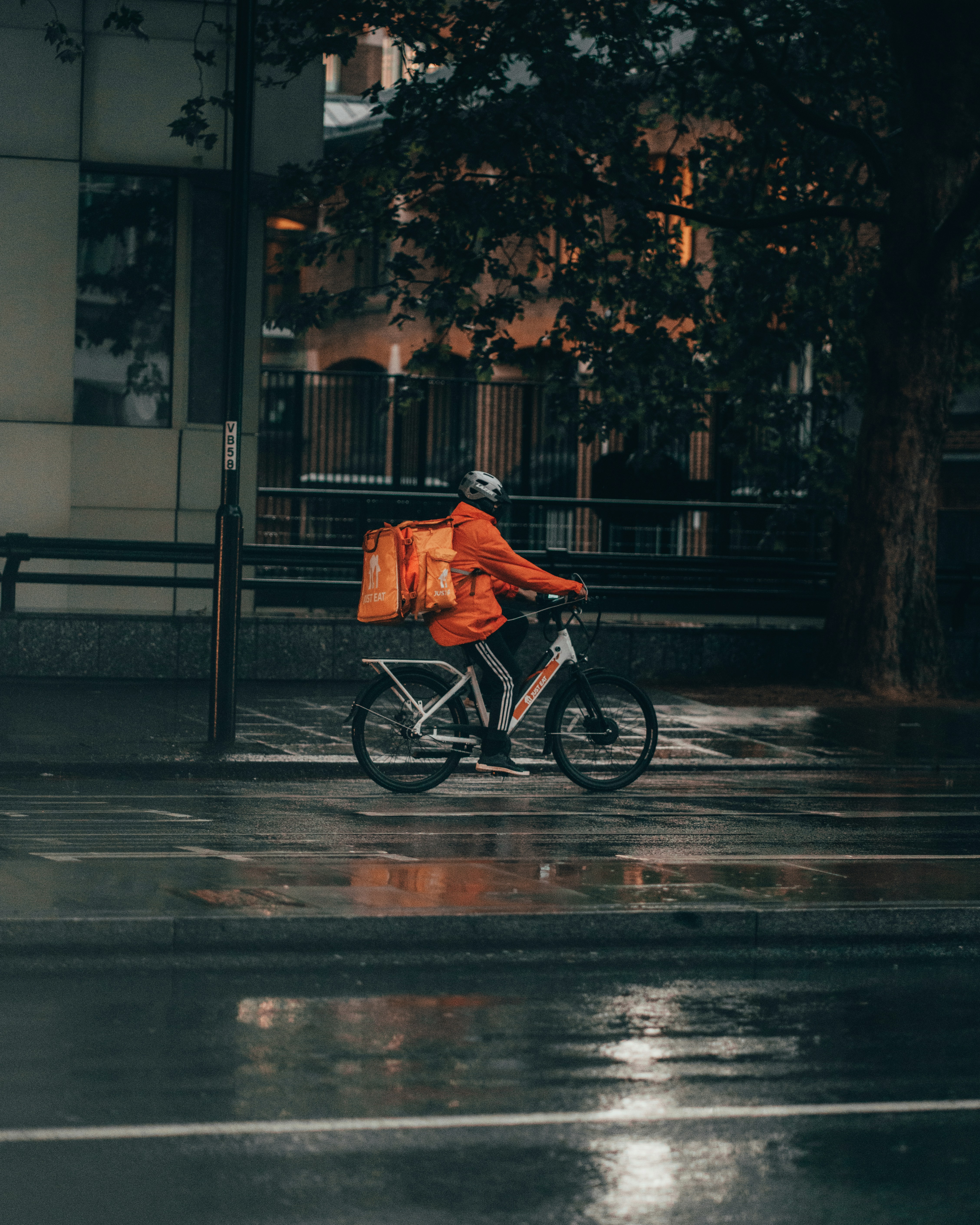 Geração Z faz 51% dos pedidos de delivery no Brasil