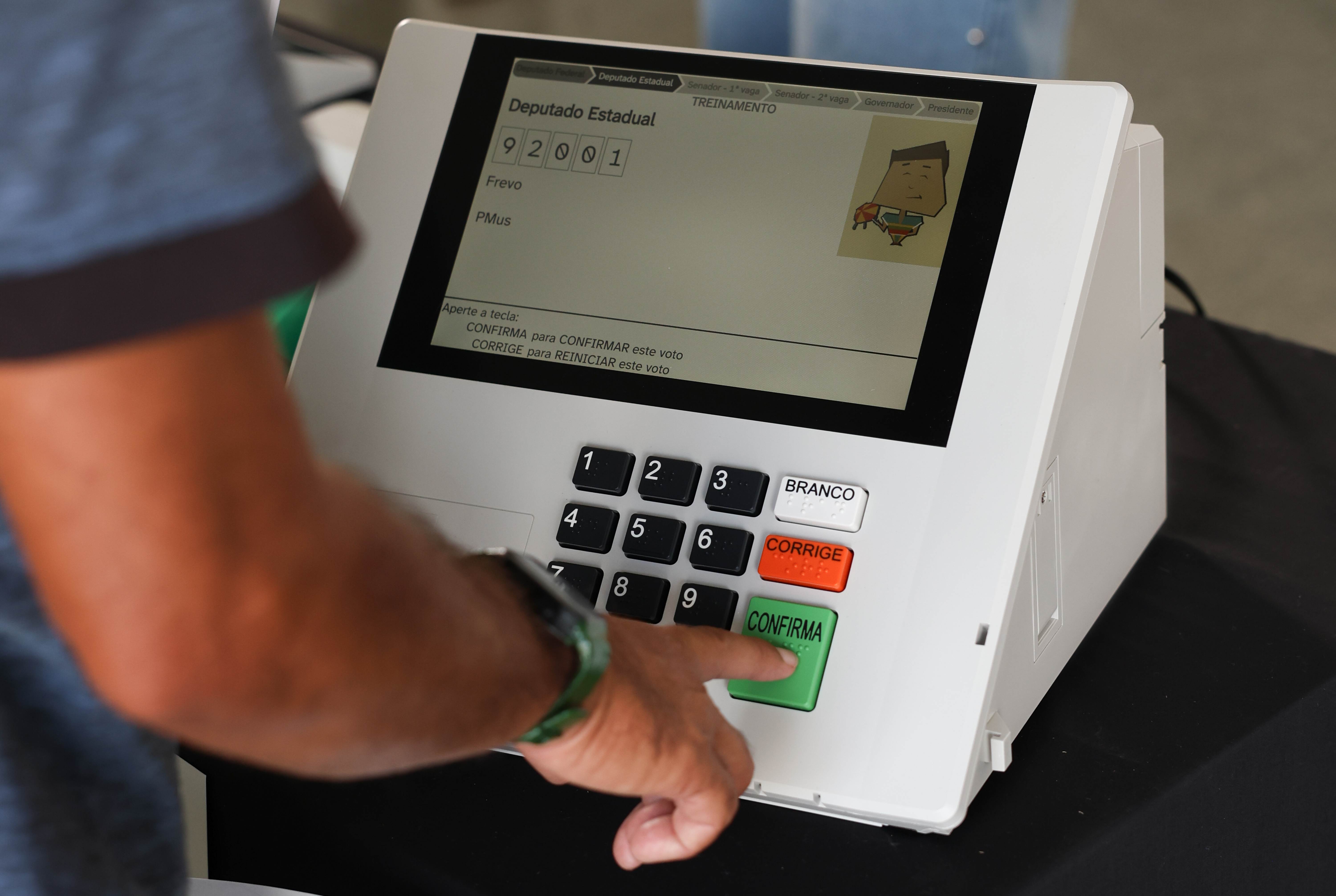 A votação para as eleições começou na Nova Zelândia
