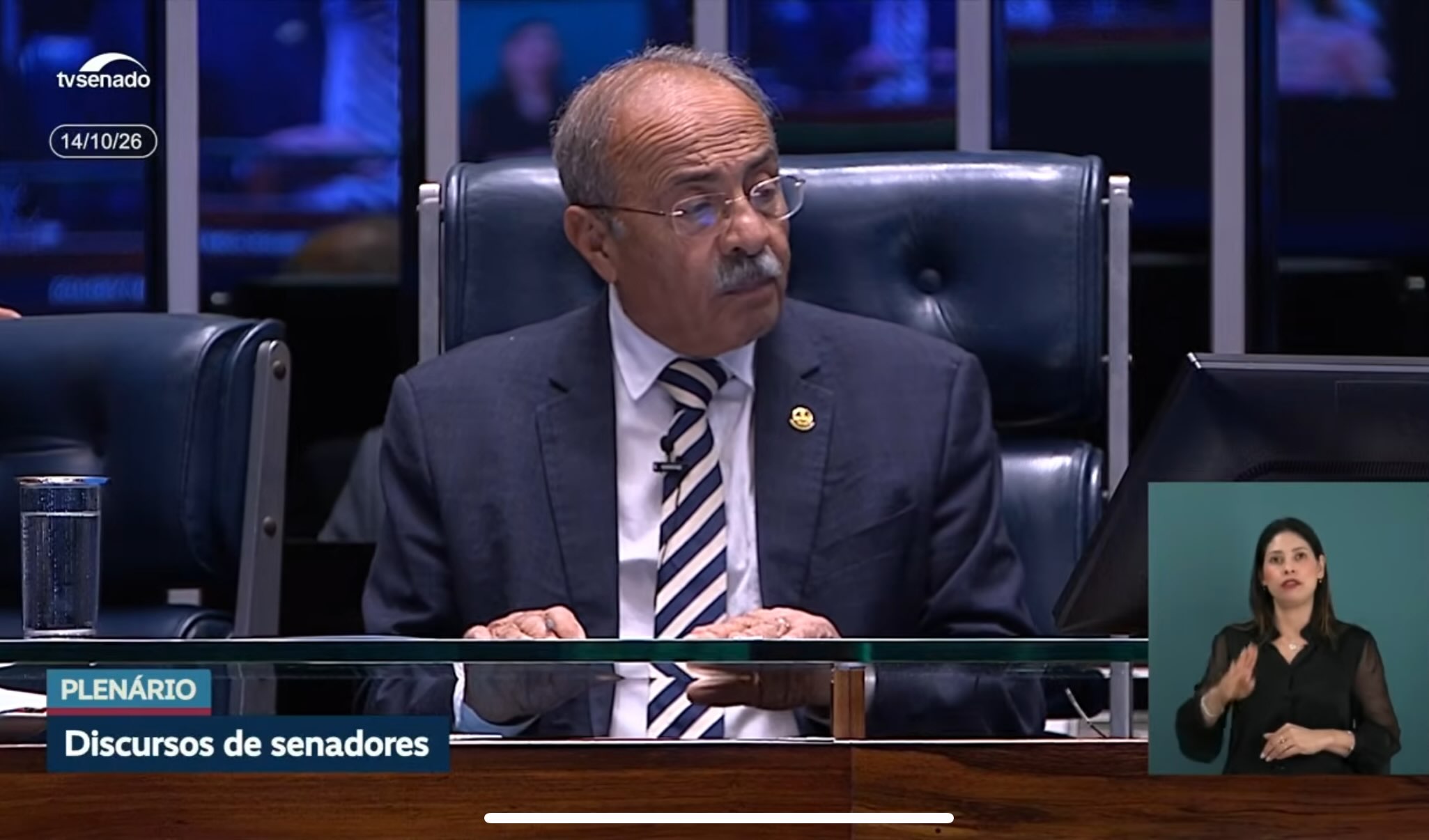 Transmissão ao vivo da votação da escala 6x1